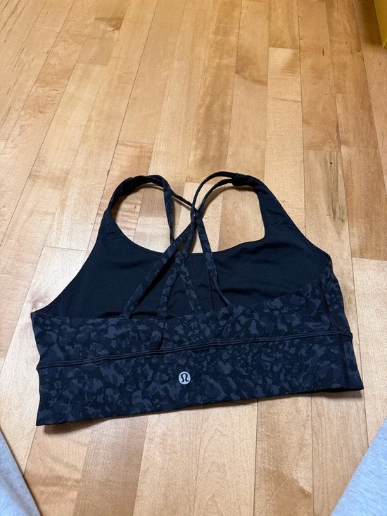 Lululemon bra - Picture 2 of 2